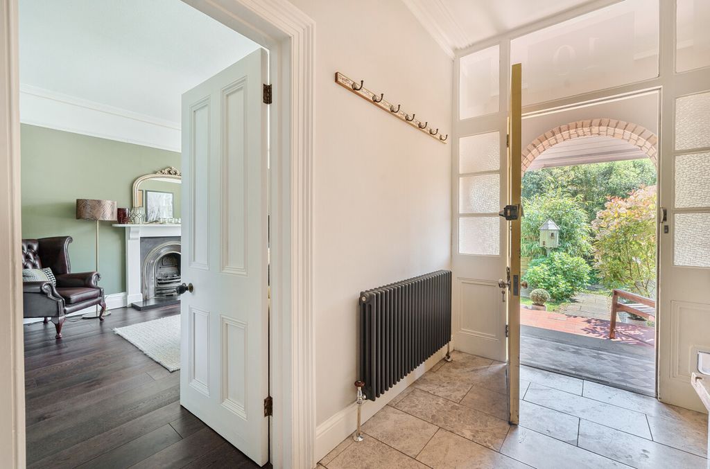 Property photo 3 of 21 3 - 1288253-15-6824B4...
