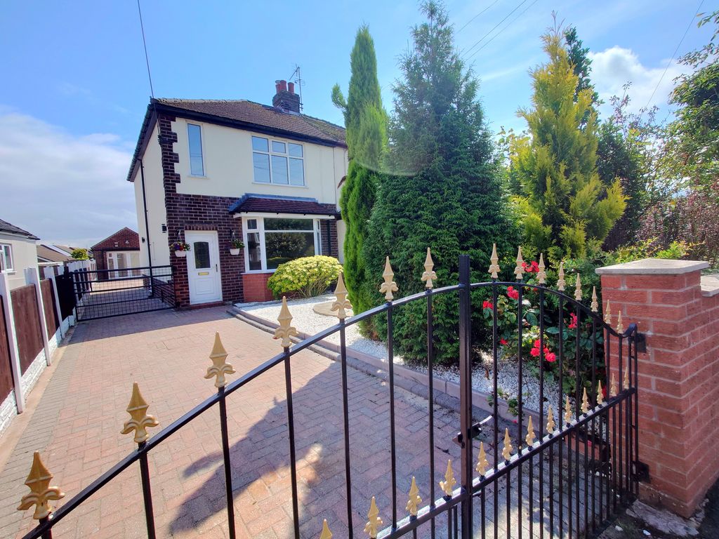Property photo 1 of 24