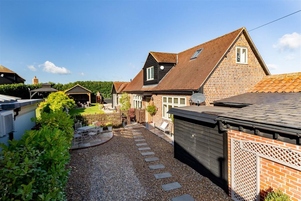 Property photo 1 of 39 The Coach House (28).Jpg