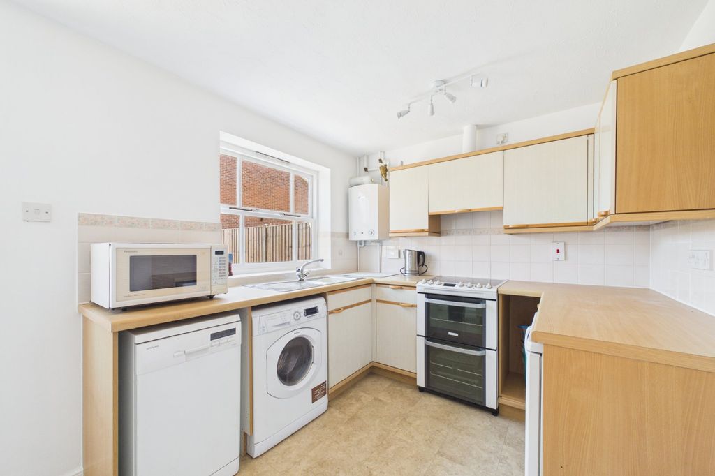 Property photo 2 of 10 Picture No. 07