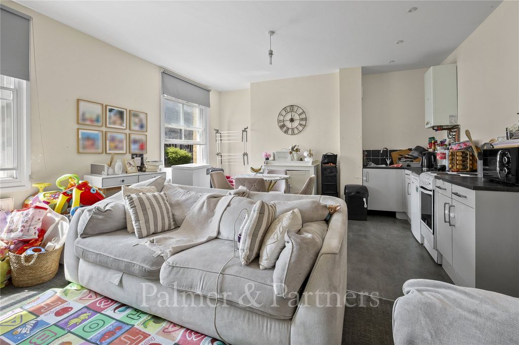 Property photo 2 of 8 Picture No. 04