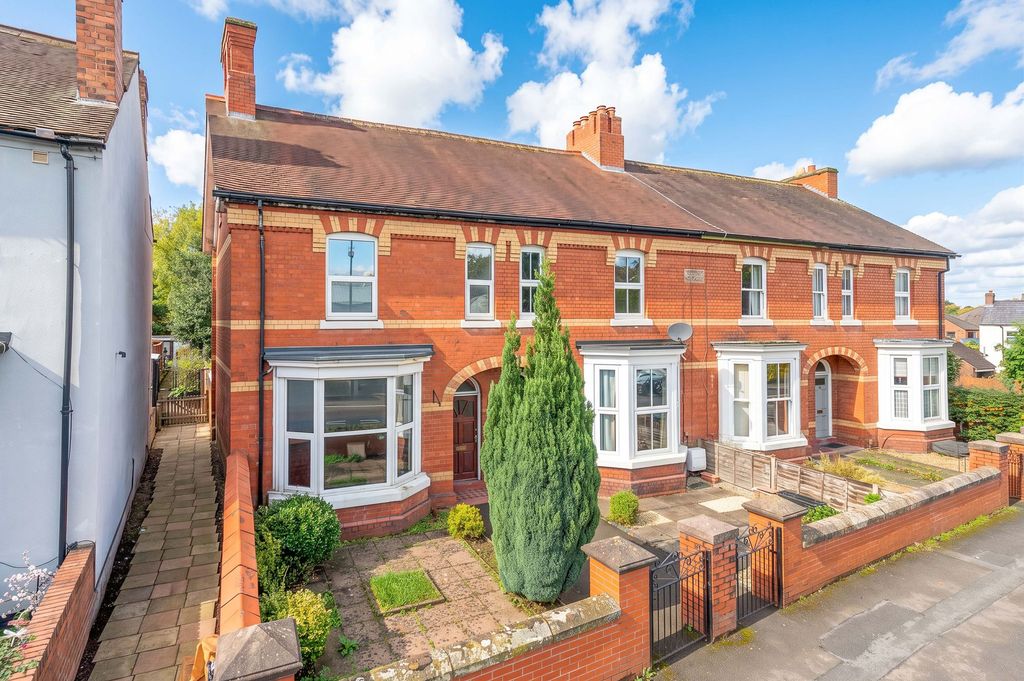 Property photo 1 of 30