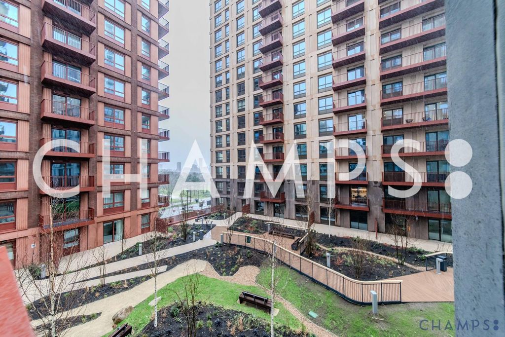 Property photo 2 of 13 Gallery