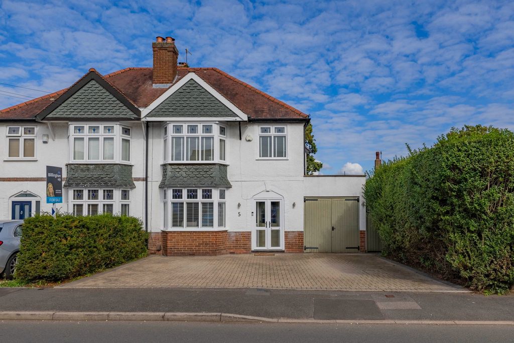 Property photo 1 of 35