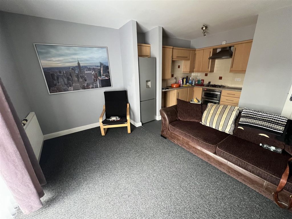 Property photo 2 of 8 Img_0658.Jpg