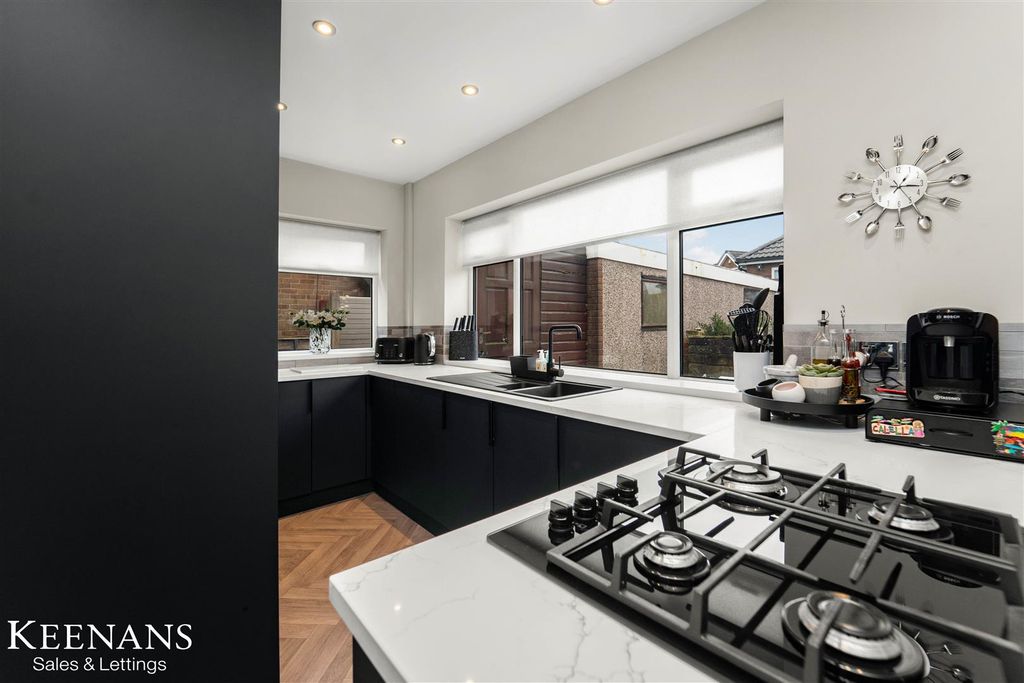 Property photo 3 of 24 3.Jpg