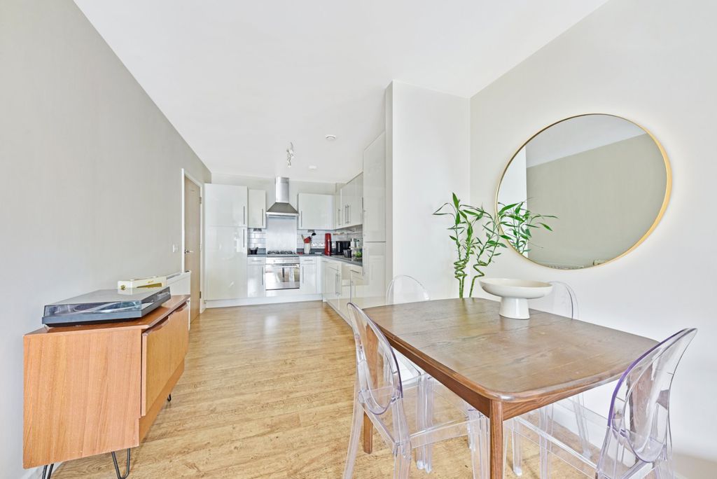 Property photo 3 of 15 Open Plan Living