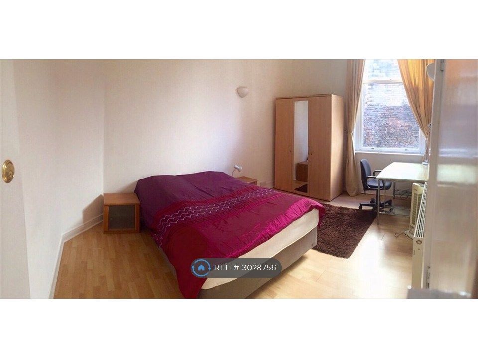 Property photo 1 of 7 Superking Size Room