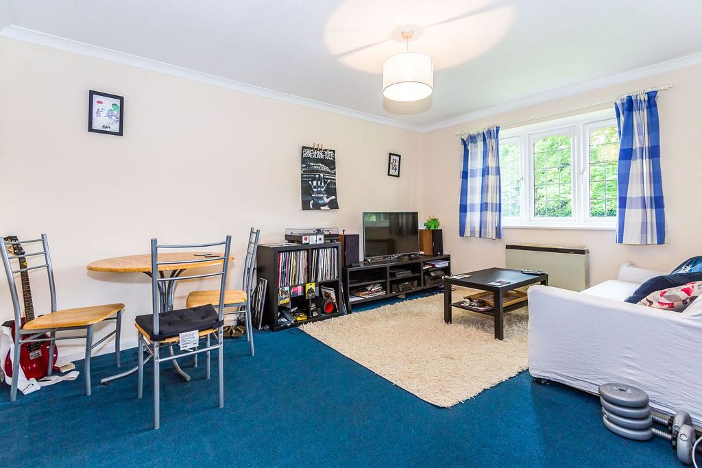 Property photo 3 of 7 6F9B6F39-0Bfe-4380-8
