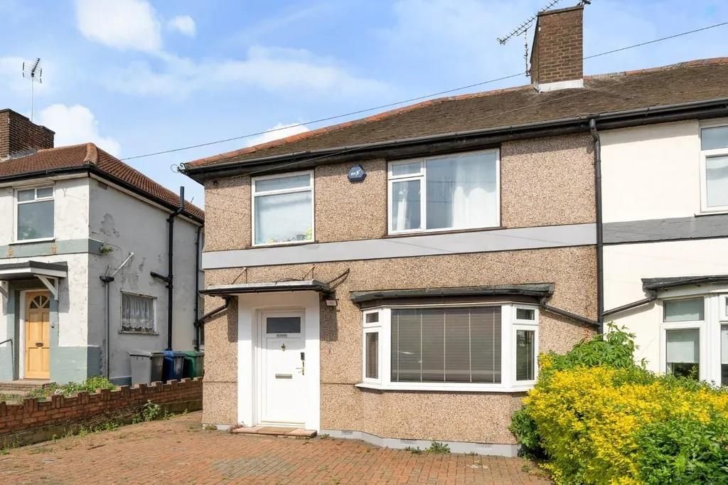 Property photo 3 of 13 2.Jpg