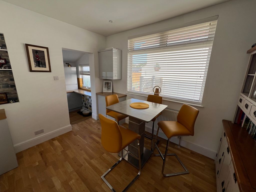 Property photo 3 of 25 Img_0139