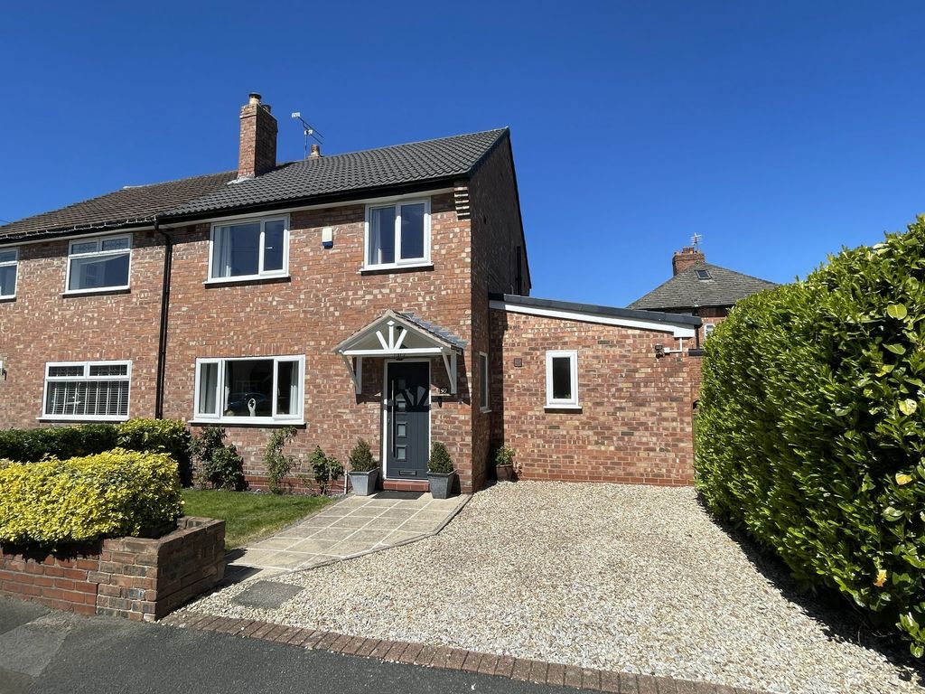 Property photo 1 of 24