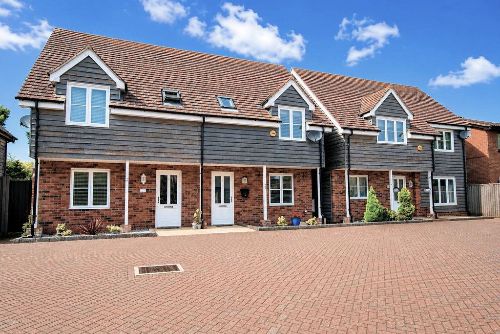 Property photo 1 of 20 3Hardingeplace-H1.Jpg
