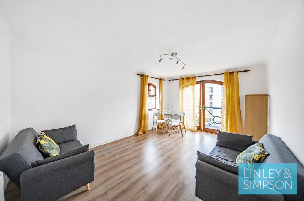 Property photo 1 of 10 Picture No. 17