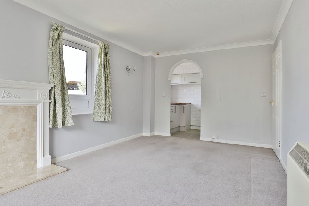 Property photo 2 of 17 Photography