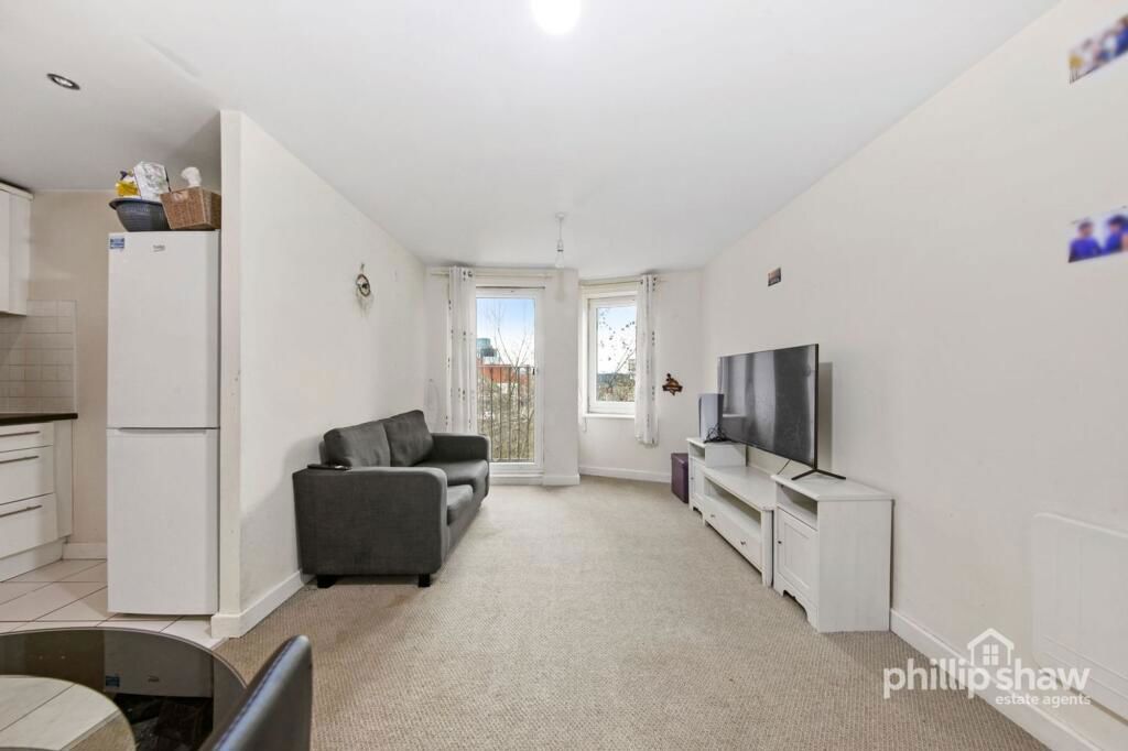 Property photo 3 of 13