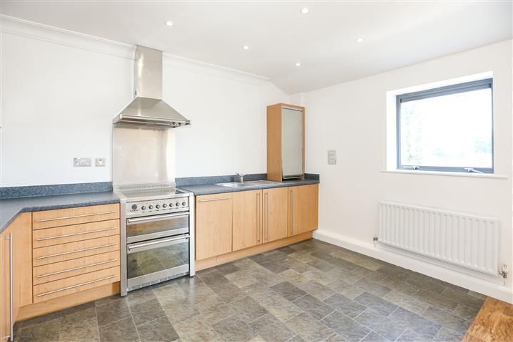 Property photo 3 of 9 Bedroom