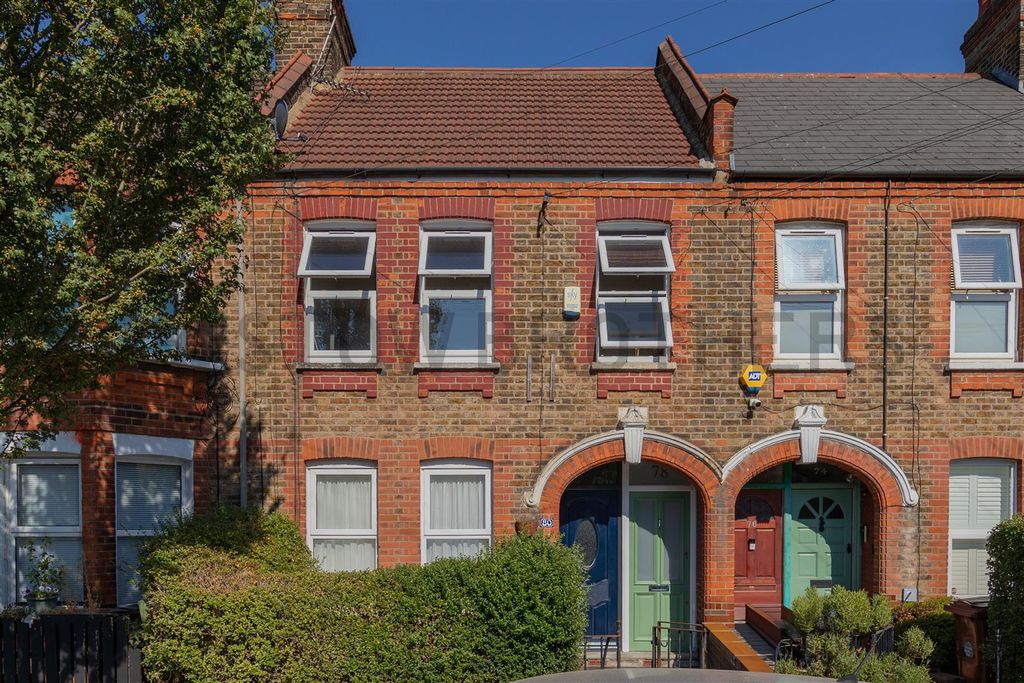 Property photo 1 of 22
