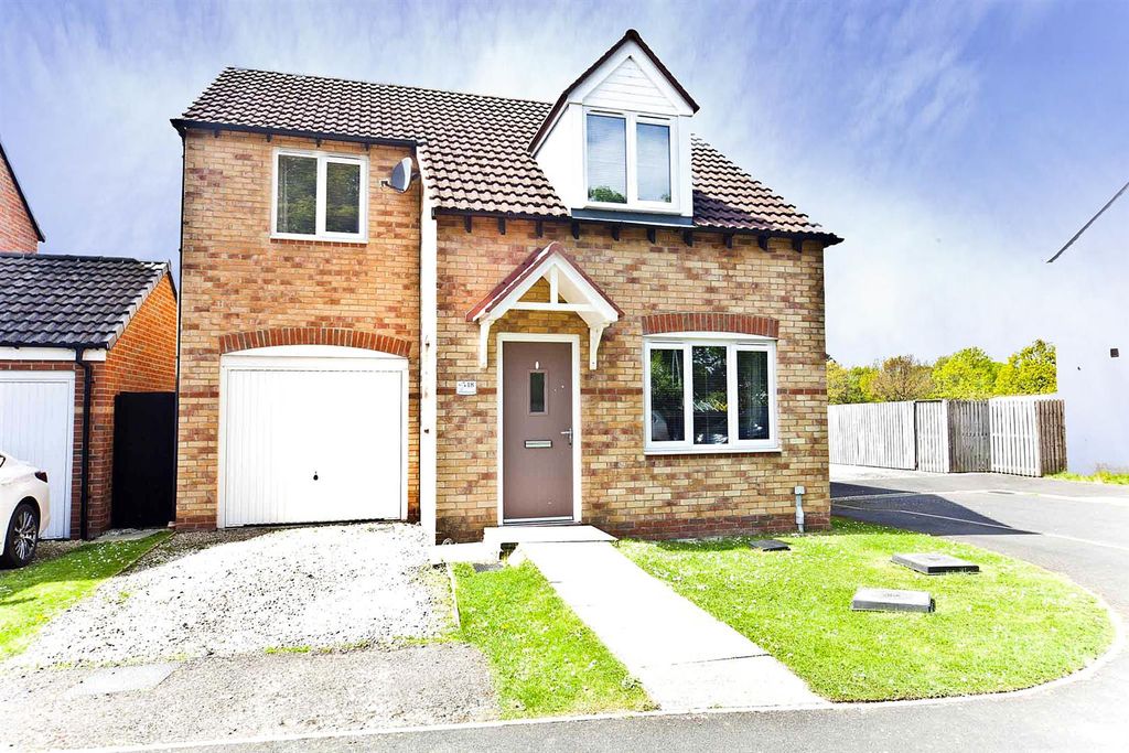 Property photo 1 of 22