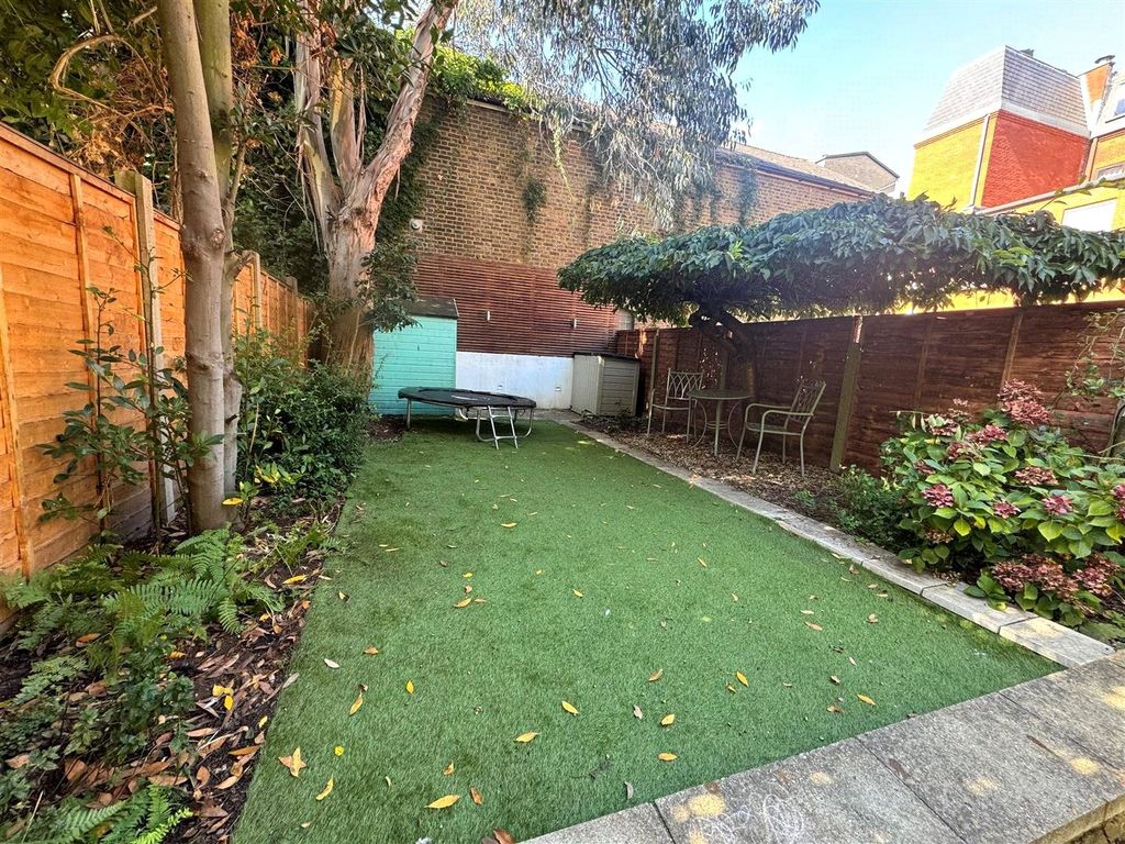 Property photo 3 of 14 Picture No. 02