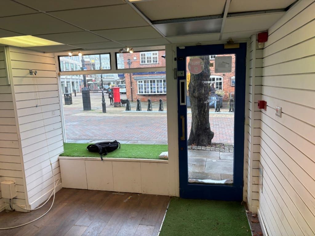 Property photo 2 of 3