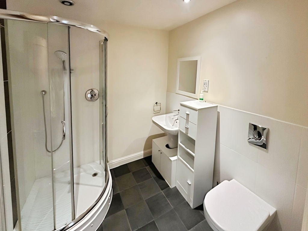 Property photo 3 of 7 Pbox-Img.Png