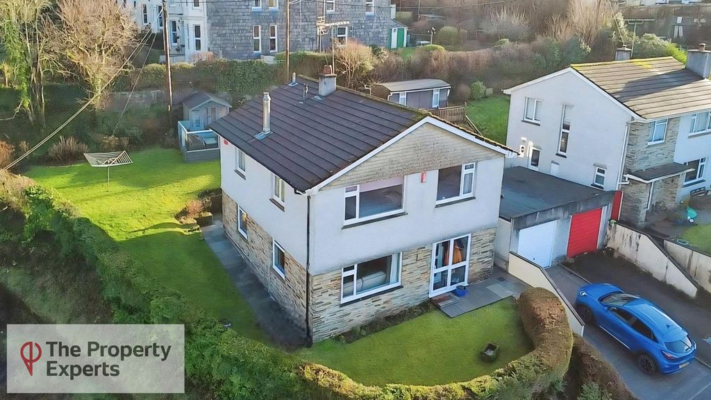 Property photo 1 of 10