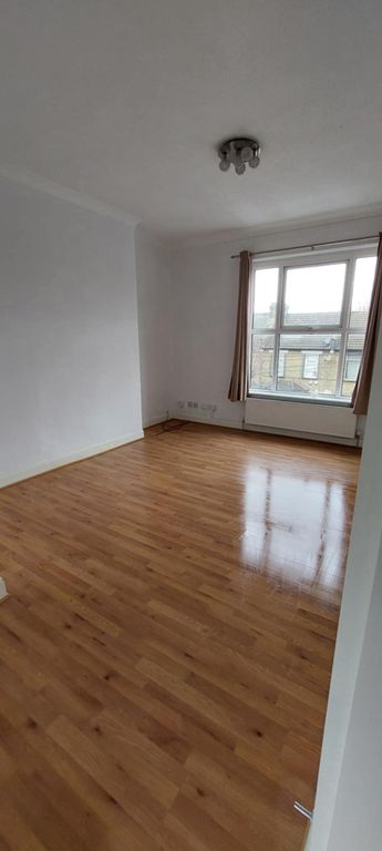 Property photo 1 of 4