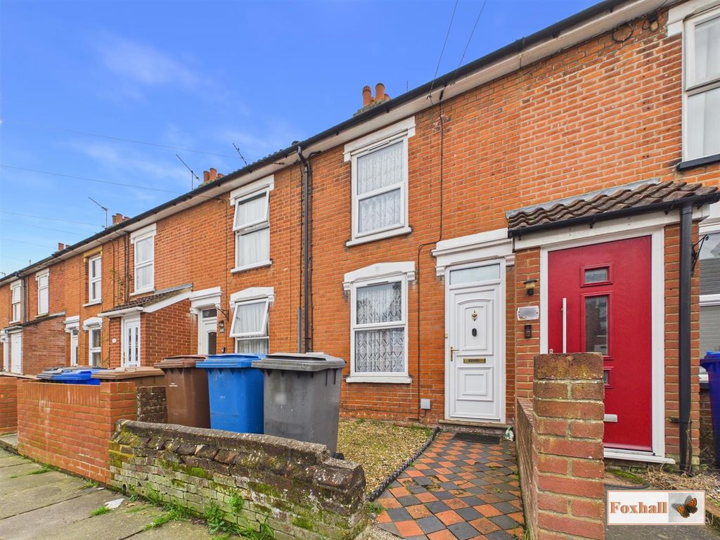 Property photo 1 of 15 Front Garden