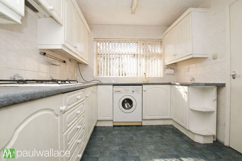 Property photo 3 of 15 Kitchen