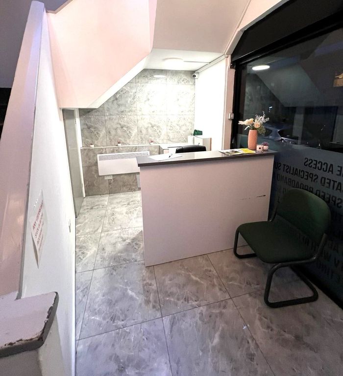 Property photo 3 of 3 Gallery