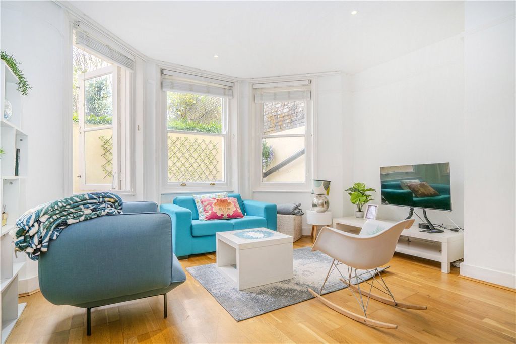 Property photo 2 of 11 Picture No. 07