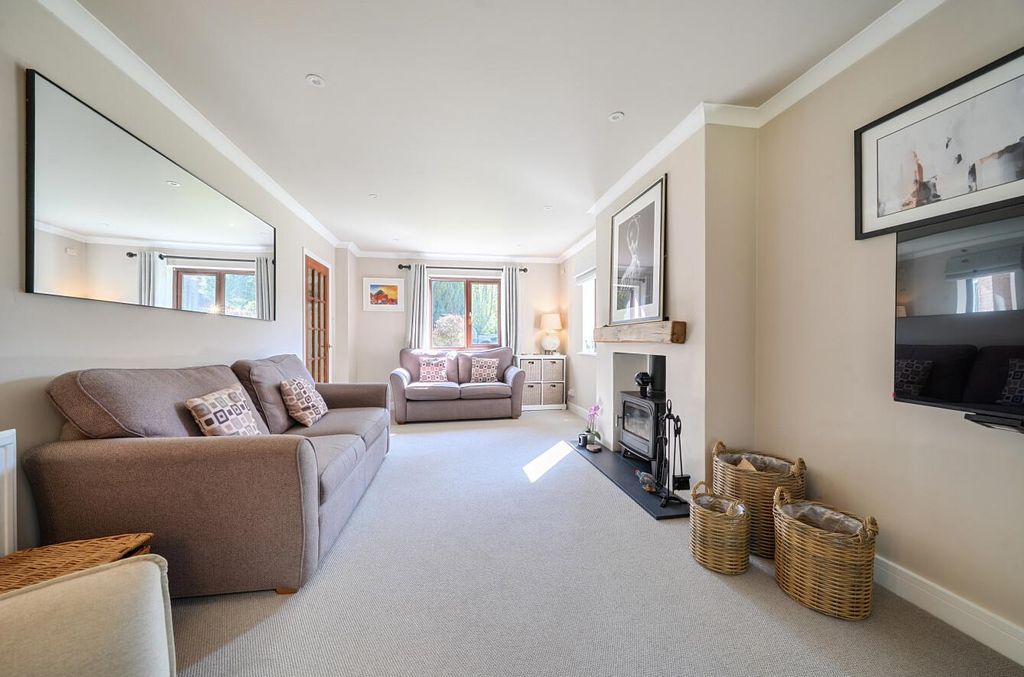 Property photo 3 of 17 6 The Deanery (4).Jpg