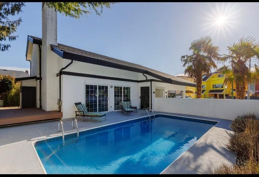 Property photo 1 of 10 Image