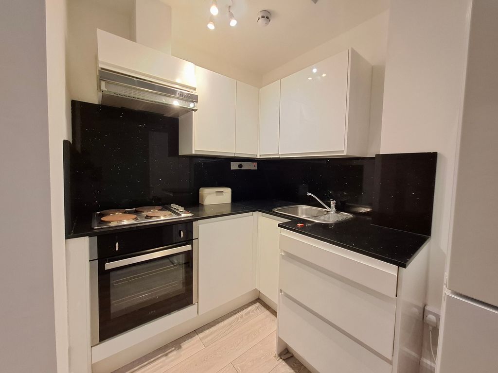 Property photo 3 of 3