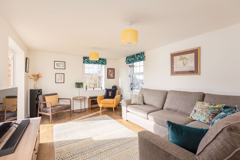 Property photo 2 of 20 Photo 6