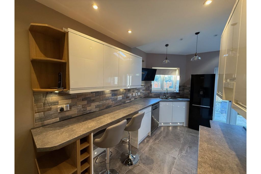 Property photo 1 of 48 Kitchen