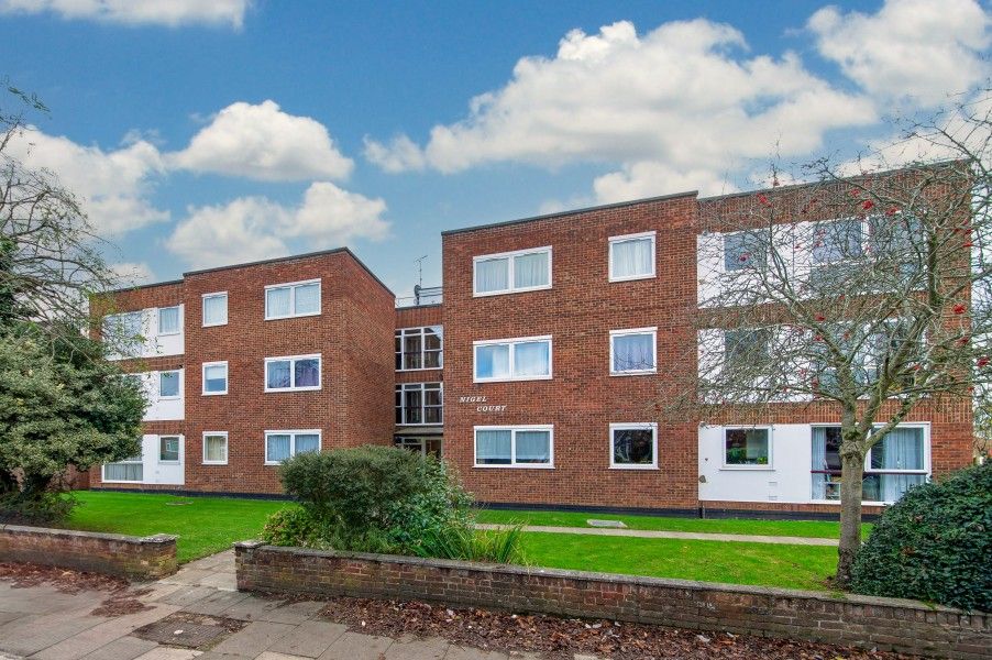 Property photo 1 of 18