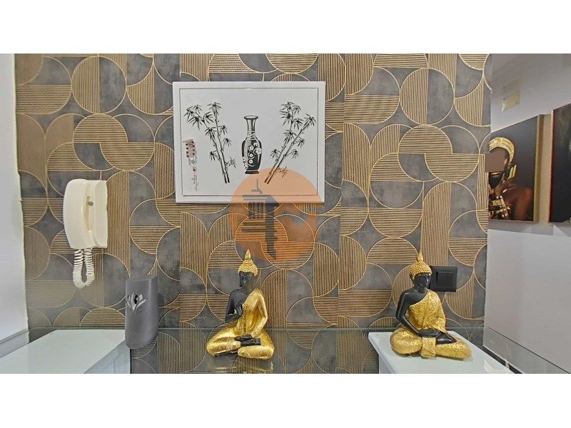 Property photo 1 of 36