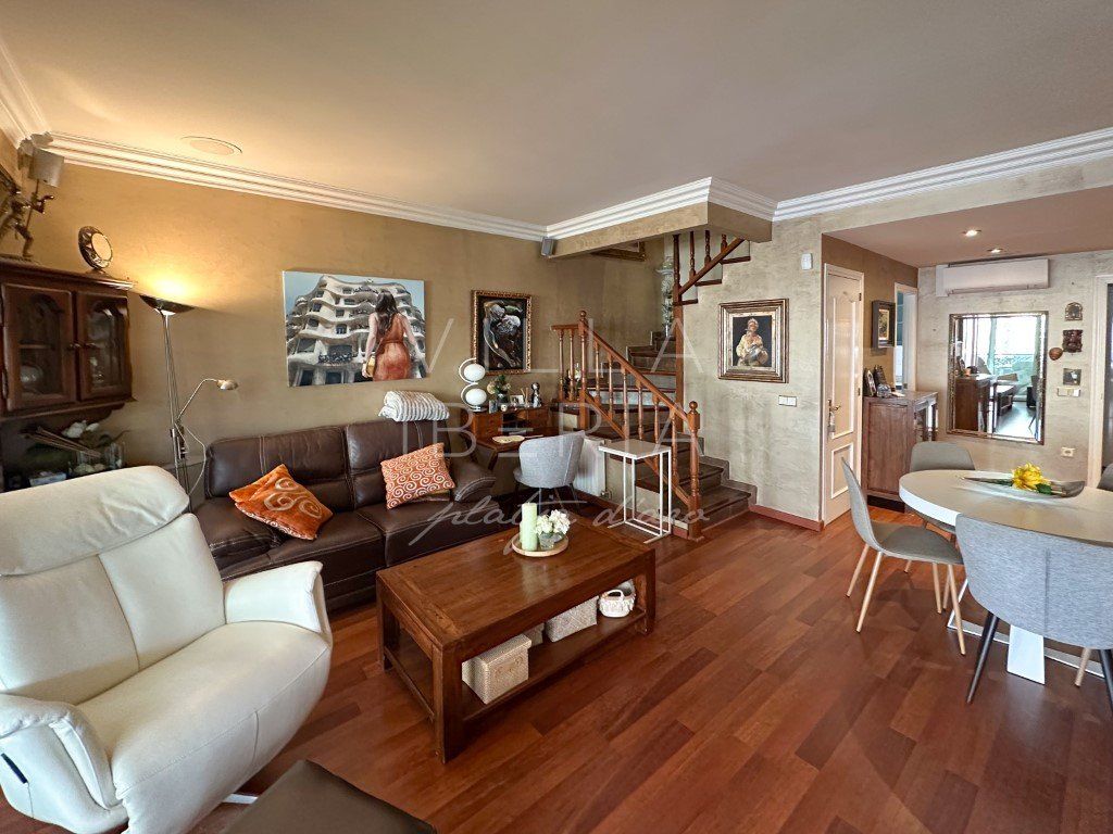 Property photo 1 of 25 Triplex Apartment In The Heart Of Platja D'aro, Just 2 Minutes From The Beach