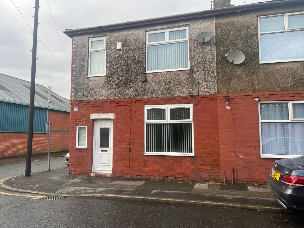 Property photo 2 of 14