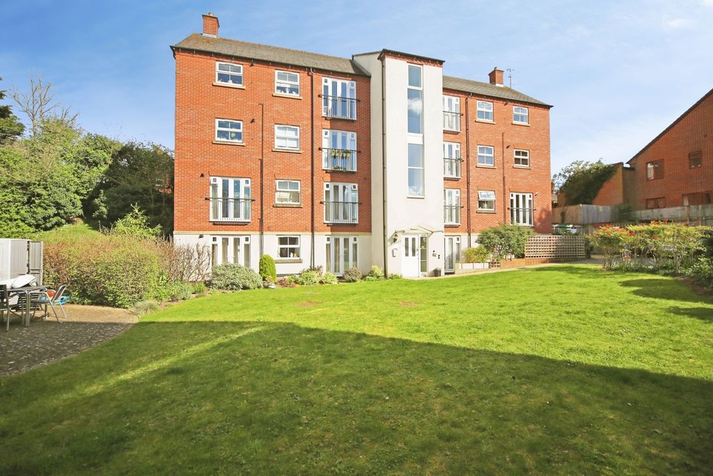 Property photo 2 of 12 Pbox-Img.Jpg