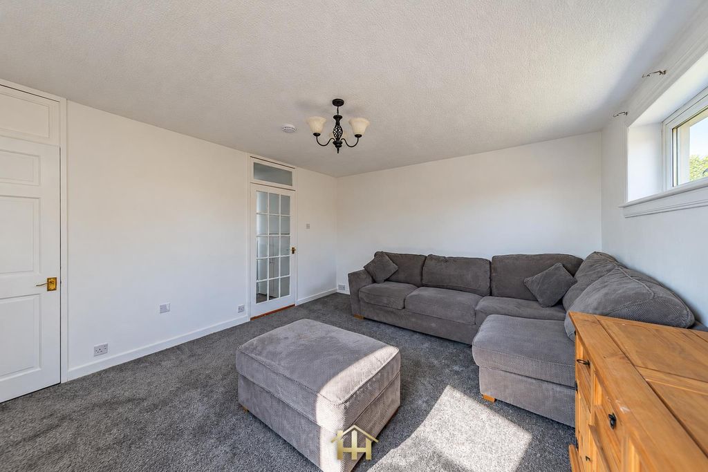 Property photo 3 of 17 154 Yarrow Terrace Dundee Dd2 4Hh 110926 Edit (4 O