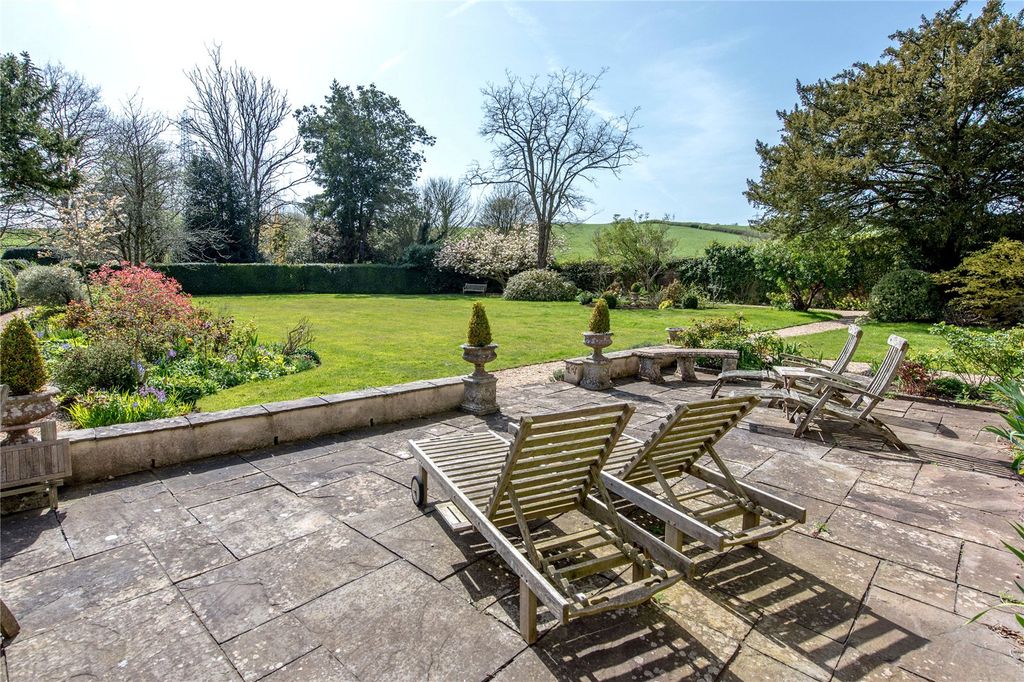 Property photo 3 of 51 Picture No. 45