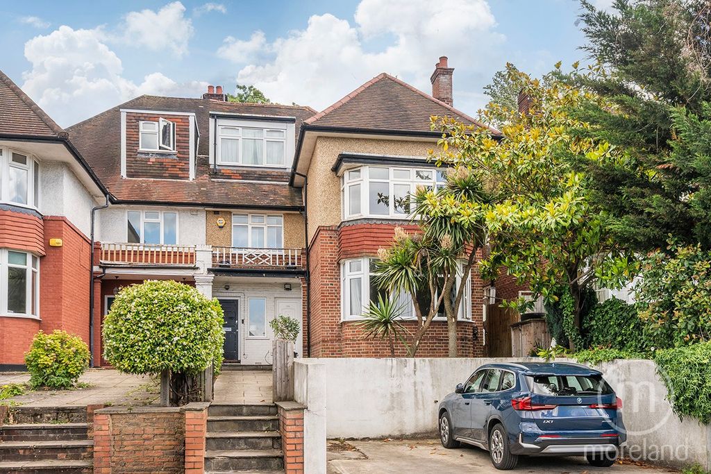 Property photo 1 of 10 5202840