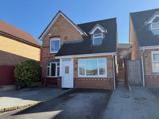 Property photo 1 of 35