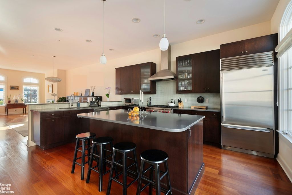 Property photo 3 of 16 <Alttext/>