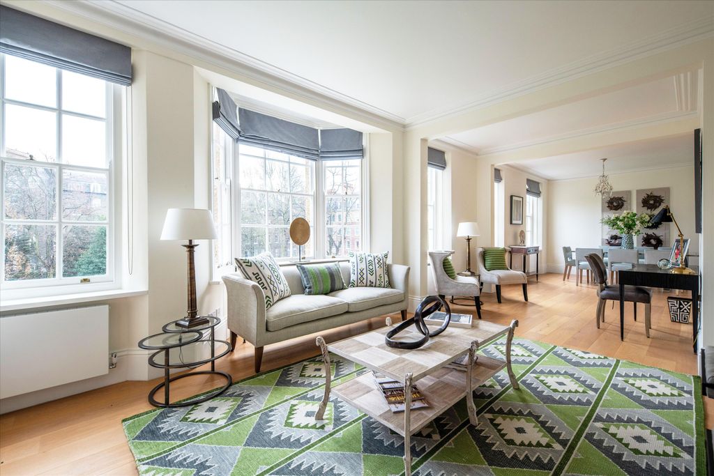 Property photo 2 of 20 Image