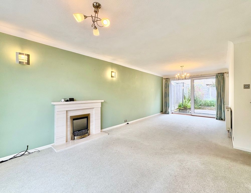 Property photo 3 of 17