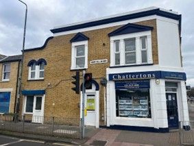 Property photo 1 of 2